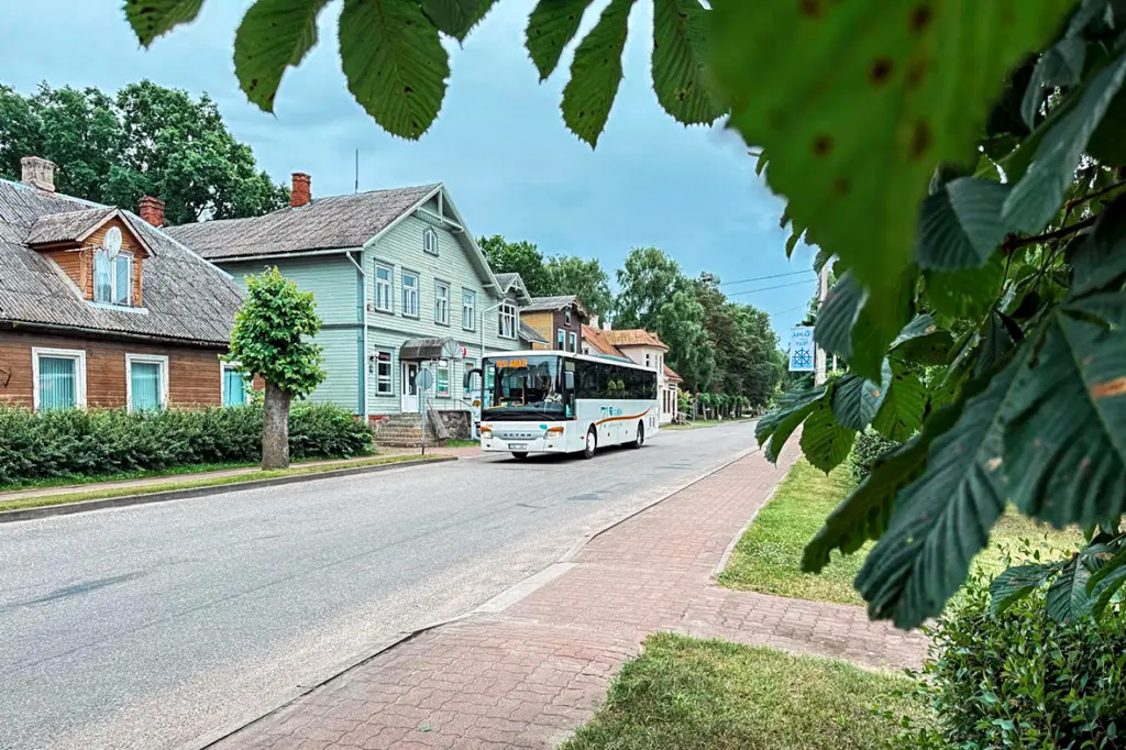 SIA «VTU Valmiera» informē par izmaiņām autobusu maršrutos no 1. septembra