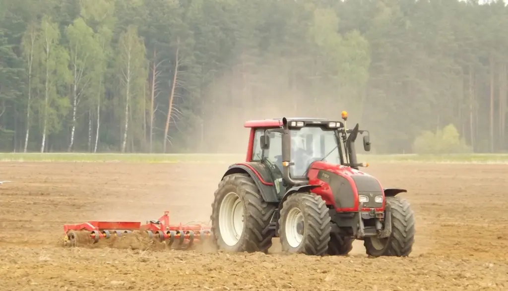 Lauksaimniekiem būs pieejami aizdevumi investīcijām ar kapitāla atlaidi līdz 100 000 eiro