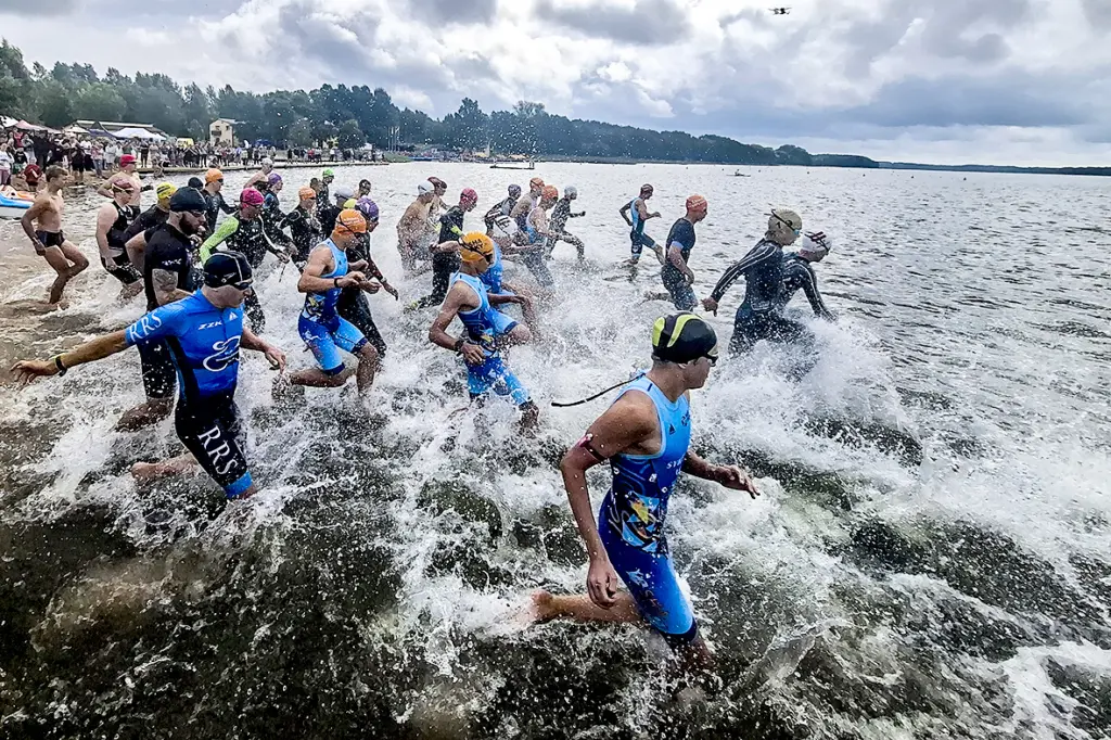 450 dalībnieki, astoņas valstis – jaunais Limbažu triatlona rekords