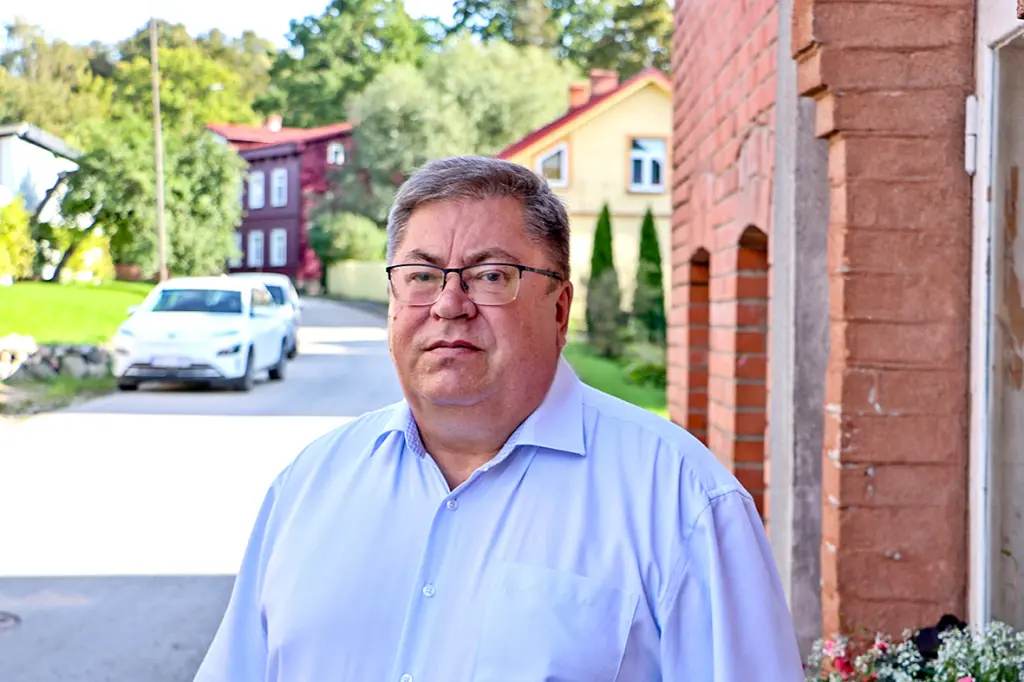 Pie domes galda noder uzņēmēja domāšana un pieredze