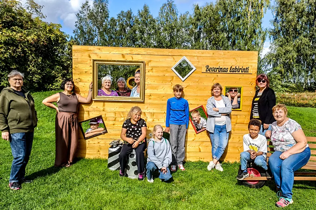 Ar interesantu ekskursiju noslēdzās Puikules bibliotēkas «Grāmatu bingo»