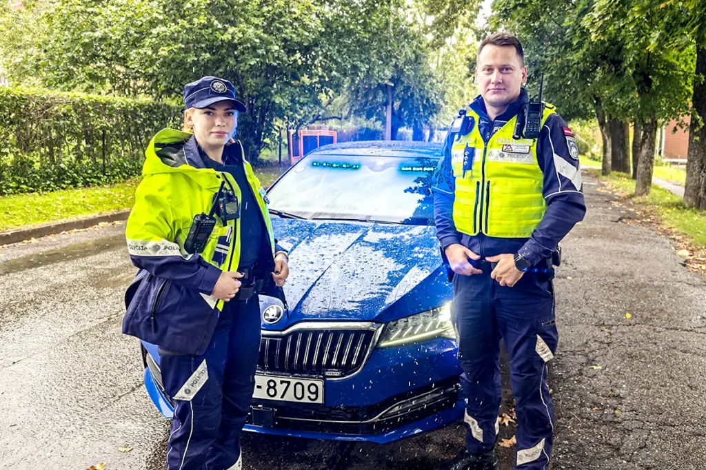 Bēgšana no policijas, ātrie braucēji un drošība uz ceļiem